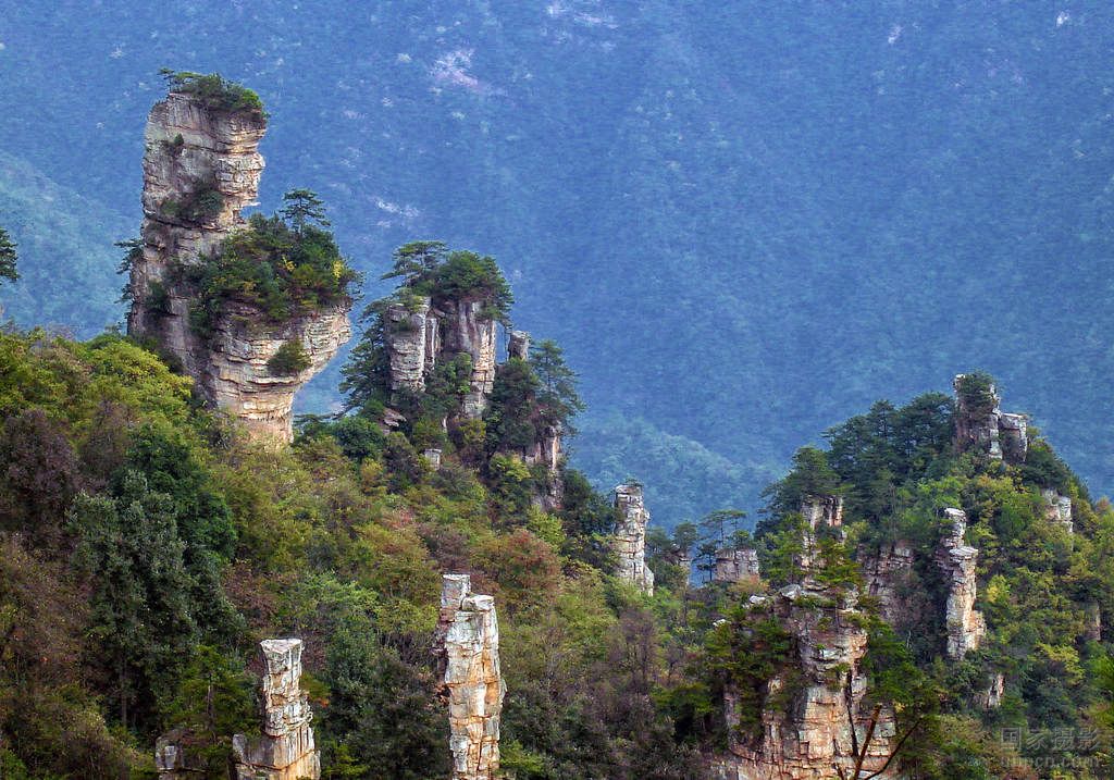 E1線：玻璃橋、袁家界、天子山、金鞭溪、天門山、夯吾苗寨、鳳凰古城湘西“精華之旅”品質(zhì)純玩4晚5日游